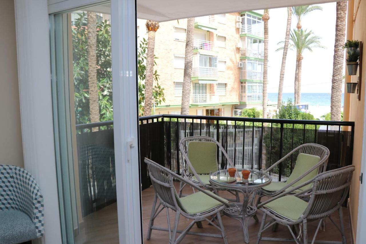 Archanda, apartamento en 1ª línea de playa Benidorm Exterior foto